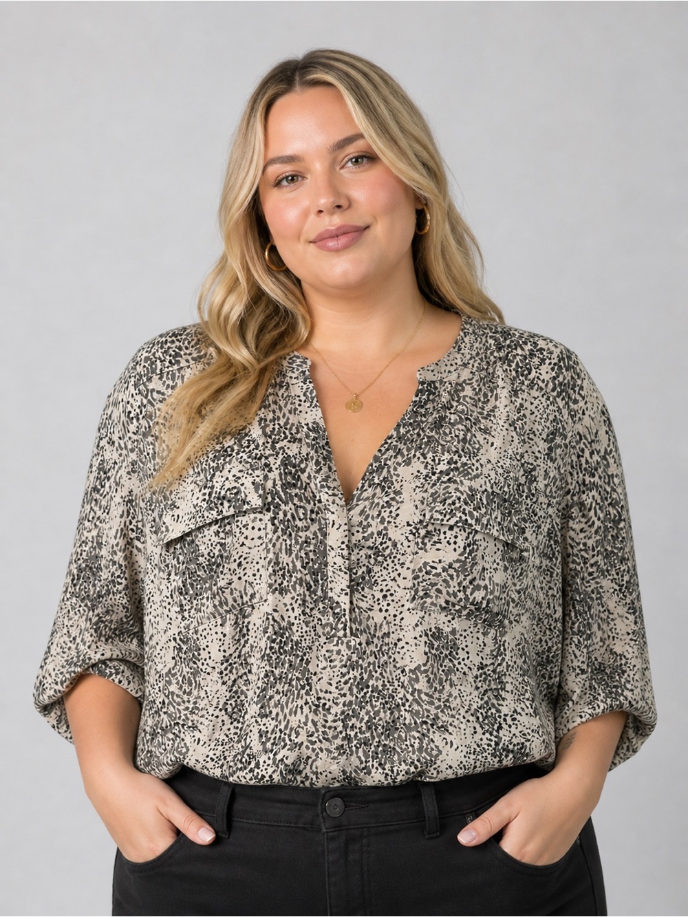Torrid Harper Women’s Plus-Size 2X Animal Print 3/4 Sleeve V-Neck Blouse